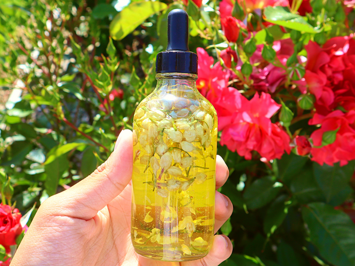 Body & Hair Oils Soothing House